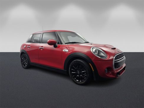 Used 2020 MINI Cooper S w/ Storage Package image 1