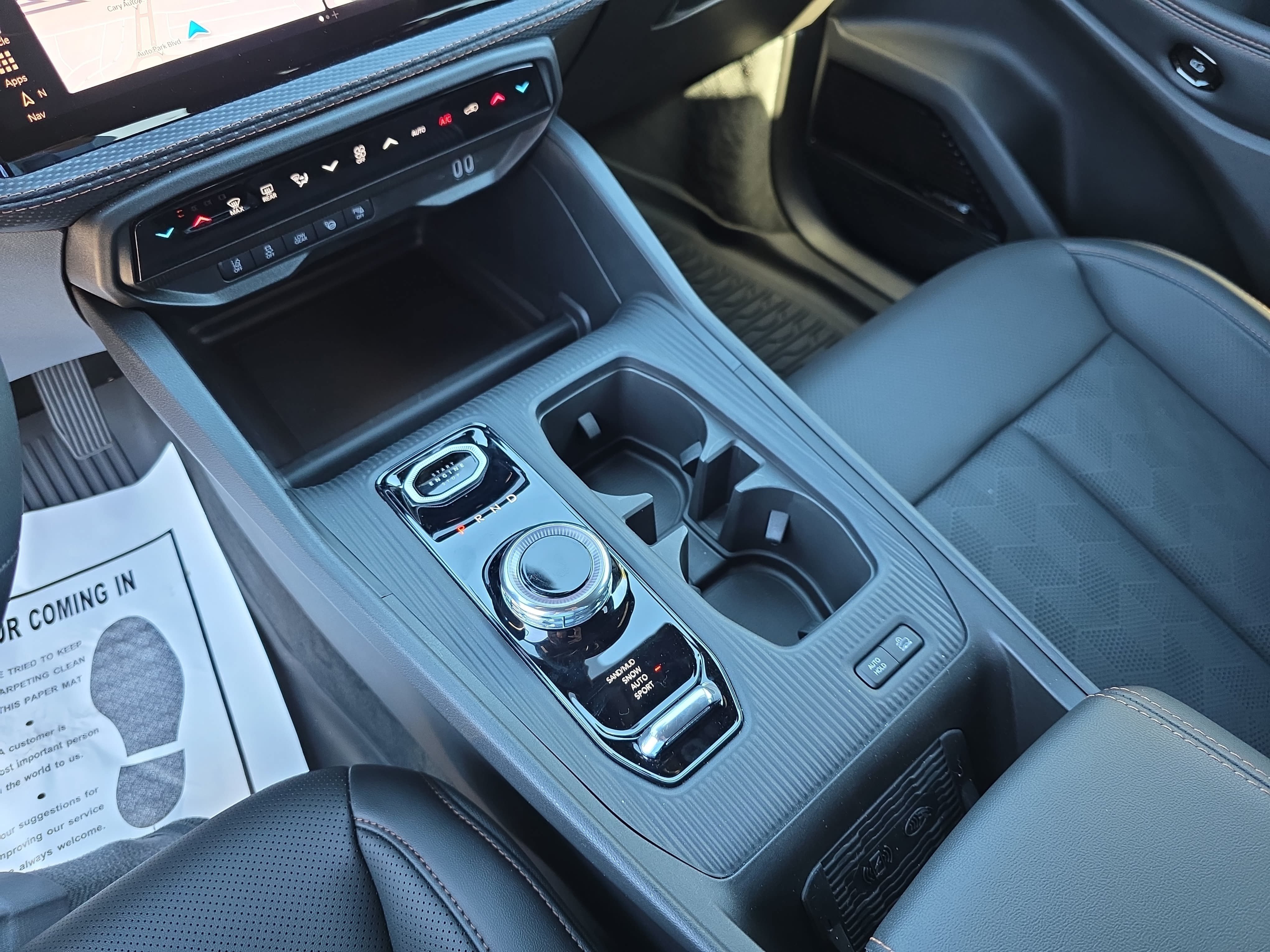 Used 2026 Jeep Cherokee Overland w/ Advanced Pro Tech Group AWD/4WD image 23