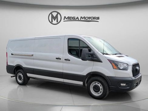 Used 2021 Ford Transit 250 Low Roof RWD image 10