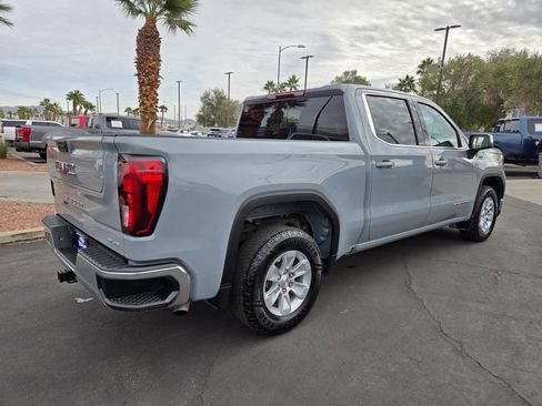 Used 2024 GMC Sierra 1500 SLE image 6