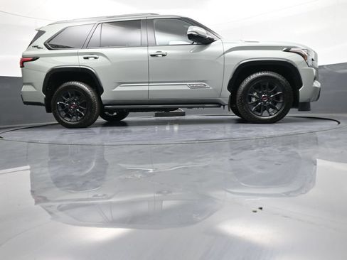 Used 2026 Toyota Sequoia Platinum w/ TRD Off-Road Package AWD/4WD image 32