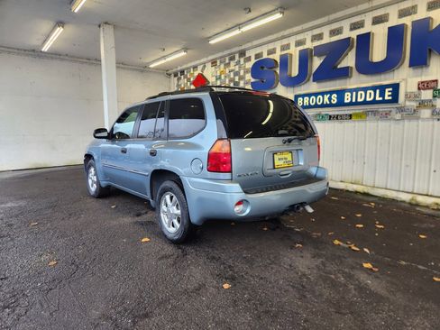 Used 2006 GMC Envoy SLE image 9