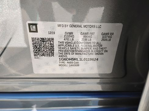 Used 2020 Cadillac CT4 V w/ Climate Package image 38