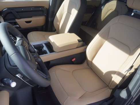 New 2026 Land Rover Defender 110 V8 image 20