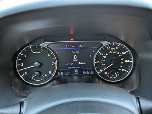 Used 2025 Nissan Altima 2.5 SR image 13