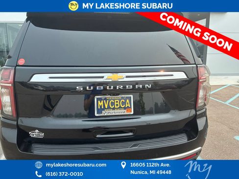 Used 2022 Chevrolet Suburban High Country AWD/4WD image 10