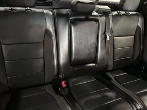 Used 2019 Ford F150 Raptor w/ Equipment Group 802A Luxury AWD/4WD image 12