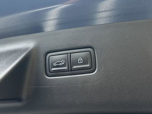 Certified 2025 Hyundai Santa Fe XRT image 6