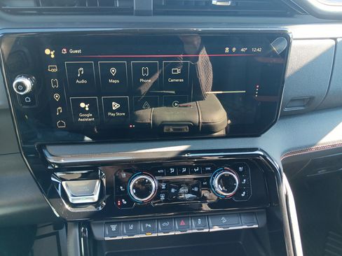 New 2026 GMC Sierra 2500 AT4 w/ AT4 Premium Plus Package AWD/4WD image 14