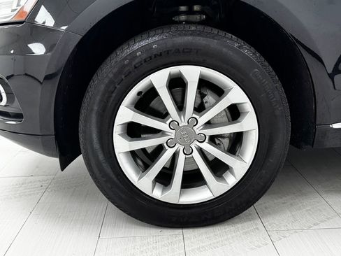 Used 2017 Audi Q5 2.0T Premium w/ Audi MMI Navigation Plus image 38