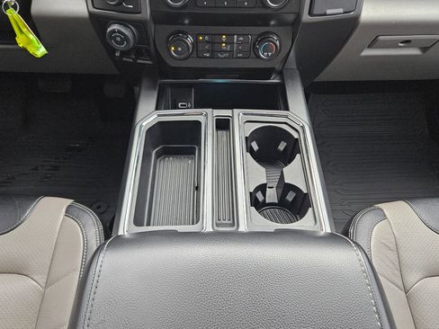 Used 2020 Ford F150 XLT w/ Equipment Group 302A Luxury image 12