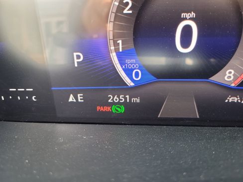 Certified 2025 Volkswagen Taos S image 31