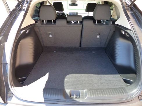 Used 2025 Honda HR-V LX image 35
