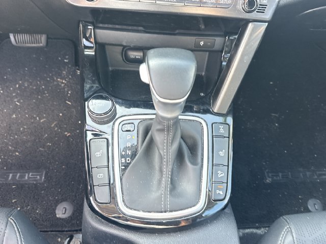 Certified 2025 Kia Seltos EX w/ EX Sunroof Package AWD/4WD image 16