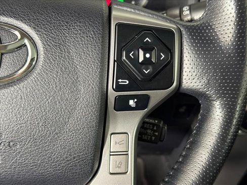 Used 2023 Toyota 4Runner Limited AWD/4WD image 27