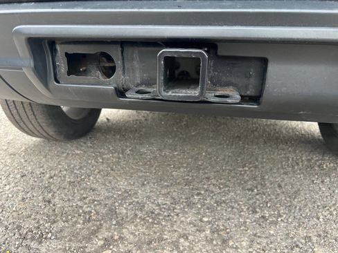 Used 2018 Jeep Grand Cherokee Limited image 29