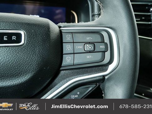 Used 2023 Jeep Wagoneer 2WD w/ Convenience Group I image 13