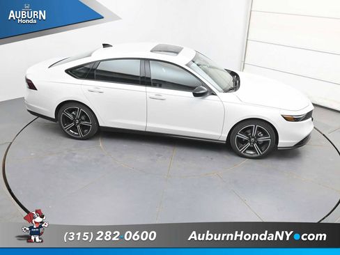 New 2026 Honda Accord SE image 30