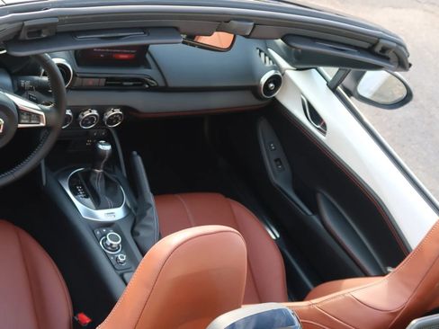 Used 2023 MAZDA MX-5 Miata Grand Touring image 33