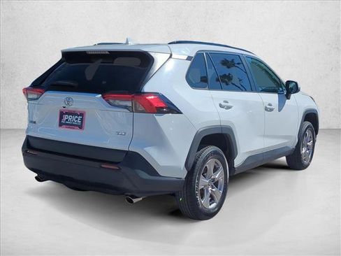 Certified 2022 Toyota RAV4 XLE image 5