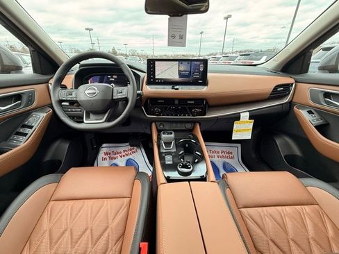 New 2026 Nissan Rogue Platinum w/ Tech Package image 21