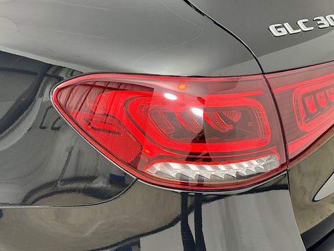 Certified 2022 Mercedes-Benz GLC 300 4MATIC image 40
