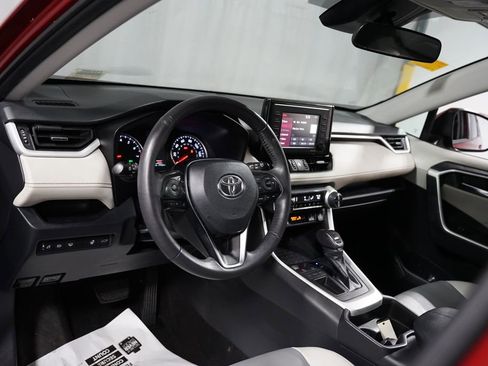 Certified 2021 Toyota RAV4 XLE Premium image 11