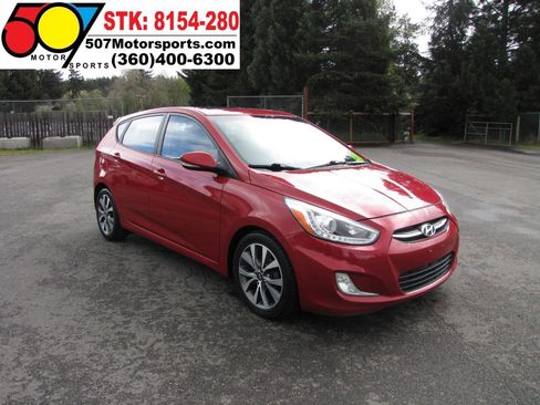 Used 2015 Hyundai Accent Sport w/ Option Group 04 FWD image 10