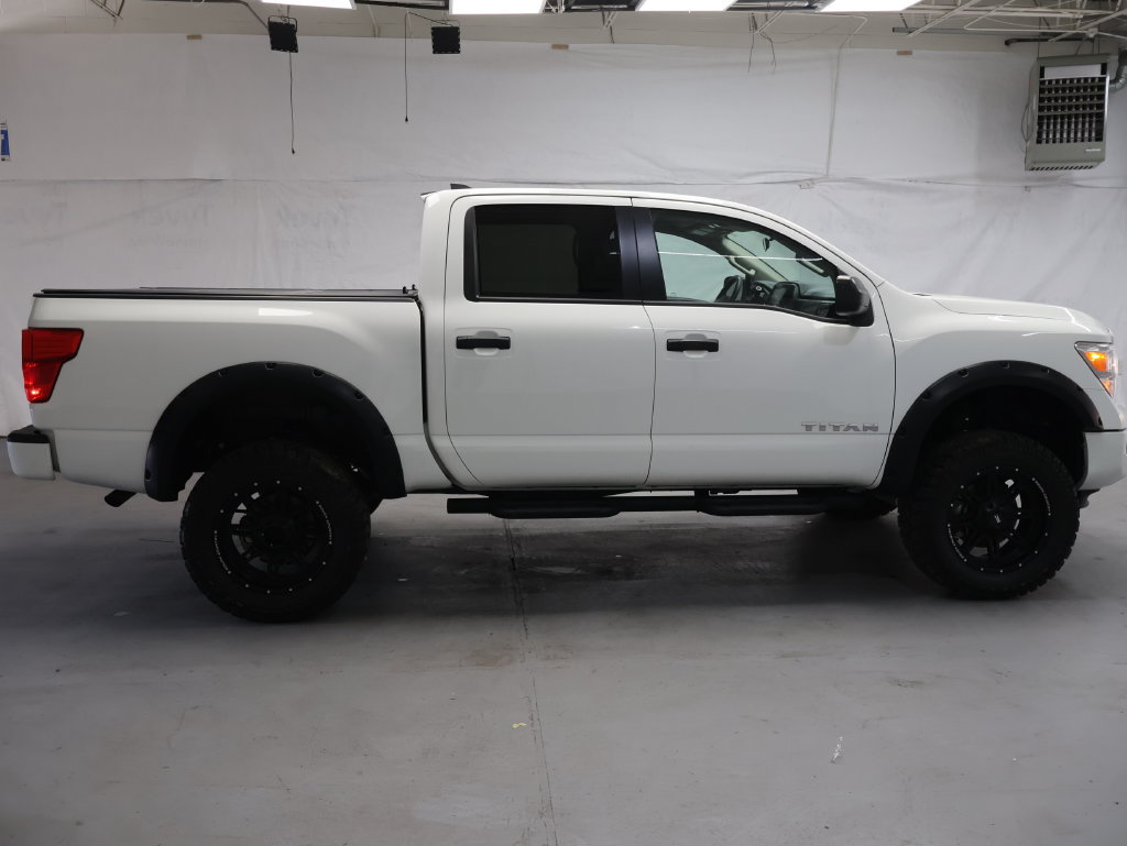 Used 2024 Nissan Titan SV w/ Accessory Utility Package AWD/4WD image 8