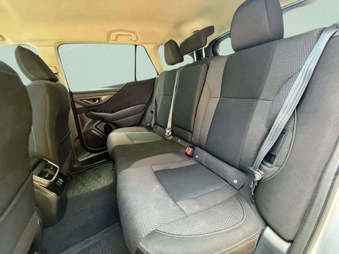 Used 2023 Subaru Outback Premium image 12