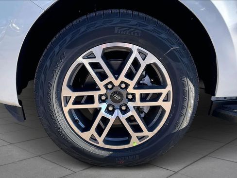 New 2025 Ford Expedition Max Active image 11