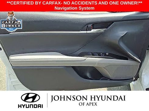 Used 2022 Toyota Camry XLE w/ Navigation Upgrade Package FWD image 2