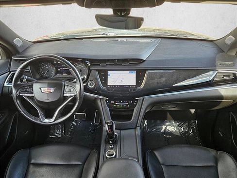 Used 2023 Cadillac XT6 Sport w/ Technology Package AWD/4WD image 19