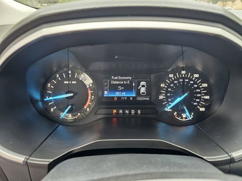 Used 2017 Ford Edge SEL image 13