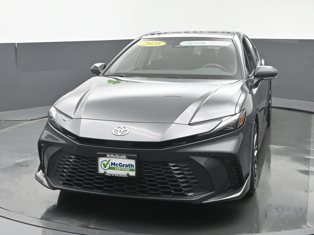 Used 2025 Toyota Camry XSE FWD image 19