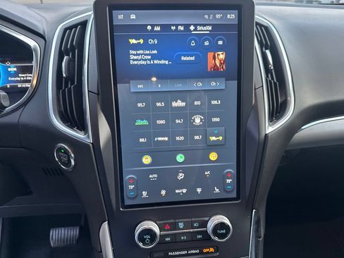 Used 2021 Ford Edge Titanium w/ Cargo Accessory Package FWD image 24