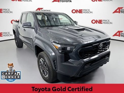Certified 2025 Toyota Tacoma TRD Sport AWD/4WD image 1