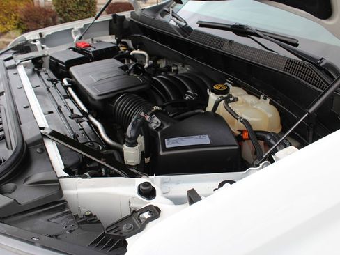 Used 2020 Chevrolet Silverado 1500 LT w/ All-Star Edition image 36