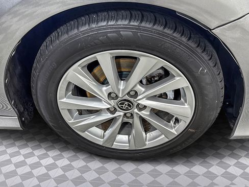 Used 2023 Toyota Camry LE image 31