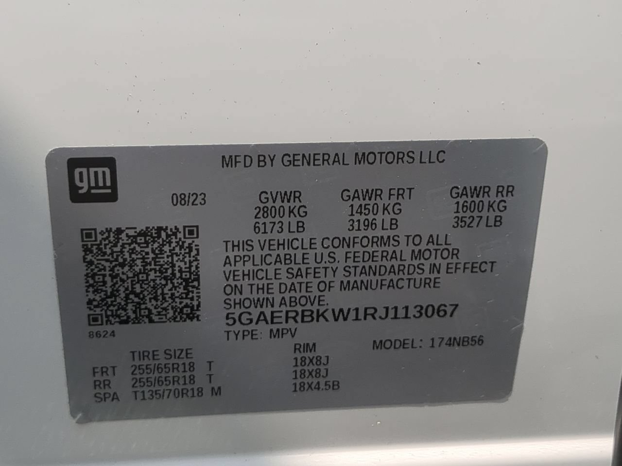 Used 2024 Buick Enclave Essence w/ Trailering Package, 5000 lbs. FWD image 35