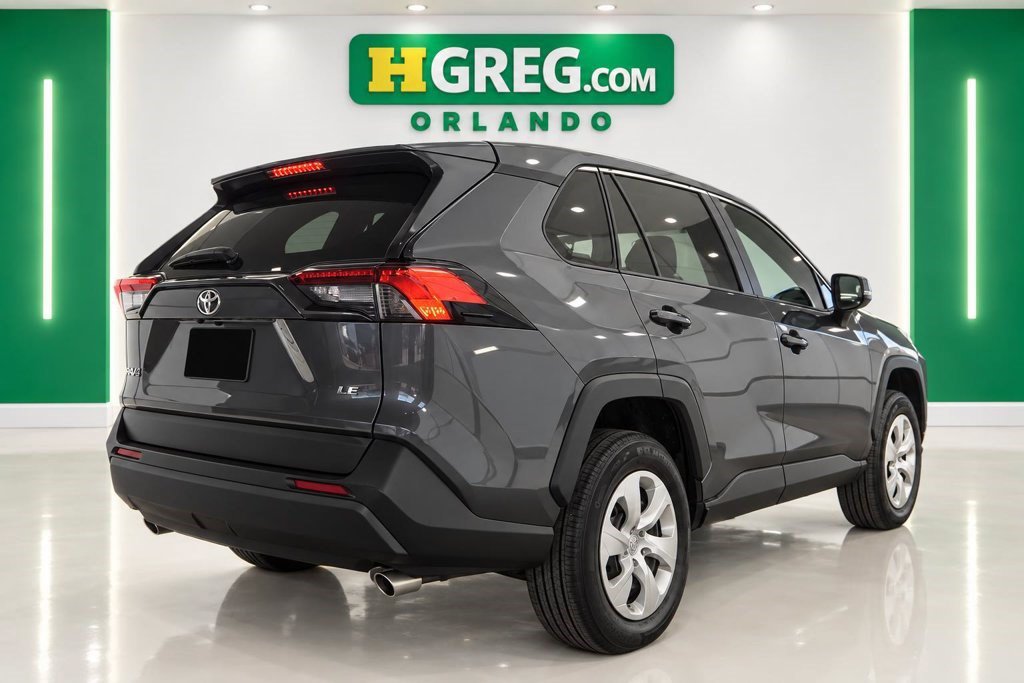 Used 2024 Toyota RAV4 LE FWD image 6