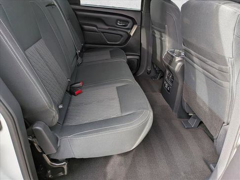 Used 2019 Nissan Titan SV w/ SV Convenience Package image 20