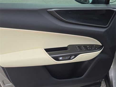 Used 2024 Lexus NX 250 FWD image 20