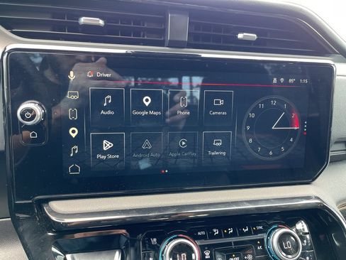 Used 2025 GMC Sierra 1500 AT4 w/ Technology Package AWD/4WD image 10