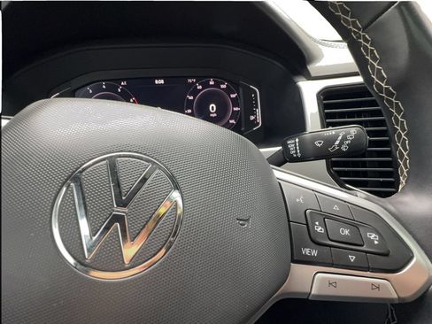 Used 2023 Volkswagen Atlas Cross Sport SE w/ Panoramic Sunroof Package FWD image 38