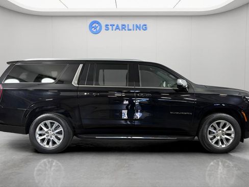 Certified 2025 Chevrolet Suburban Premier AWD/4WD image 12
