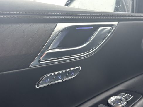 Used 2024 Genesis GV80 2.5T image 31