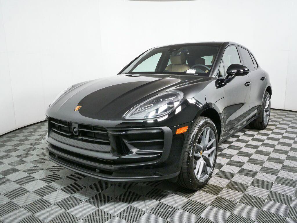 New 2026 Porsche Macan Turbo AWD/4WD image 1