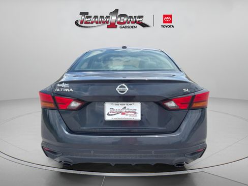 Used 2020 Nissan Altima 2.5 SL FWD image 6