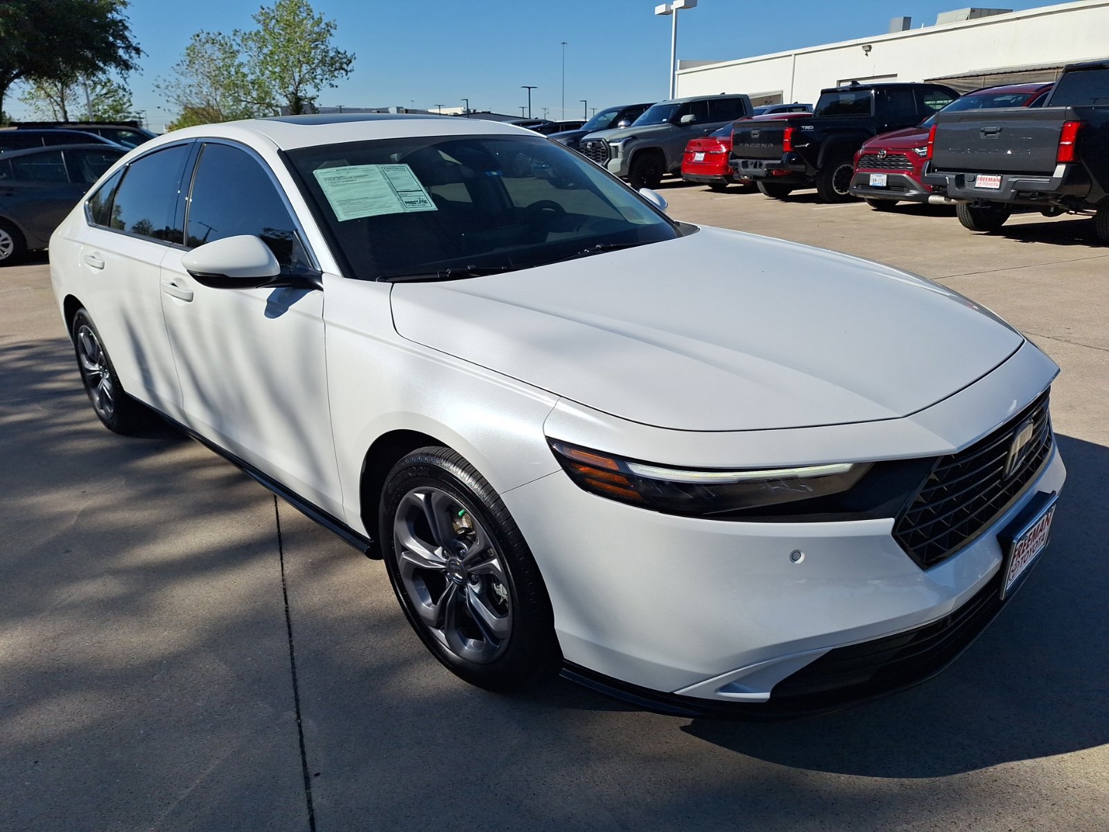 Used 2026 Honda Accord EX-L image 8